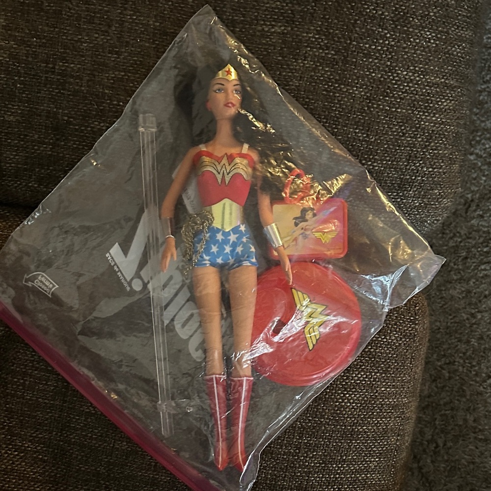 DC WonderWoman 2003 Linda Carter